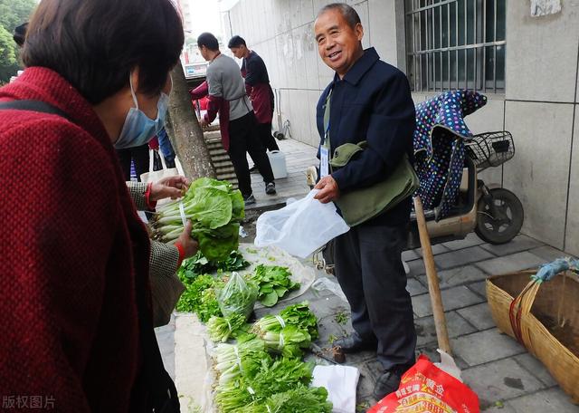 開局地?cái)傎u大力怎么評價(jià)，開局地?cái)傎u大力真的好看嗎？